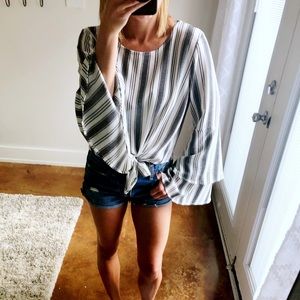 ✨Altar’d State Bell Sleeve Top